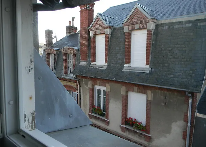 A L'approche De La Guest house