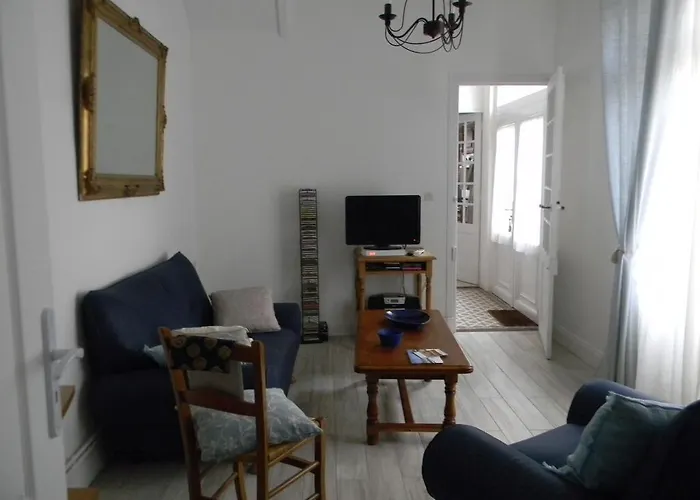 A L'approche De La Guest house