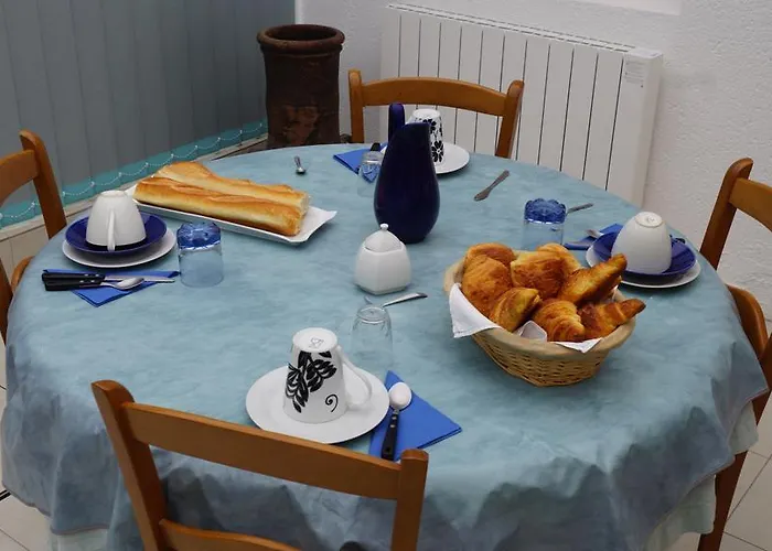 A L'approche De La Guest house